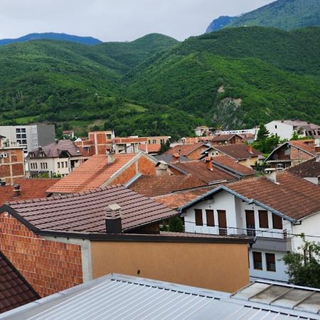 Lovely 1 Bedroom Within Walking Distance, Views Peć Exterior foto