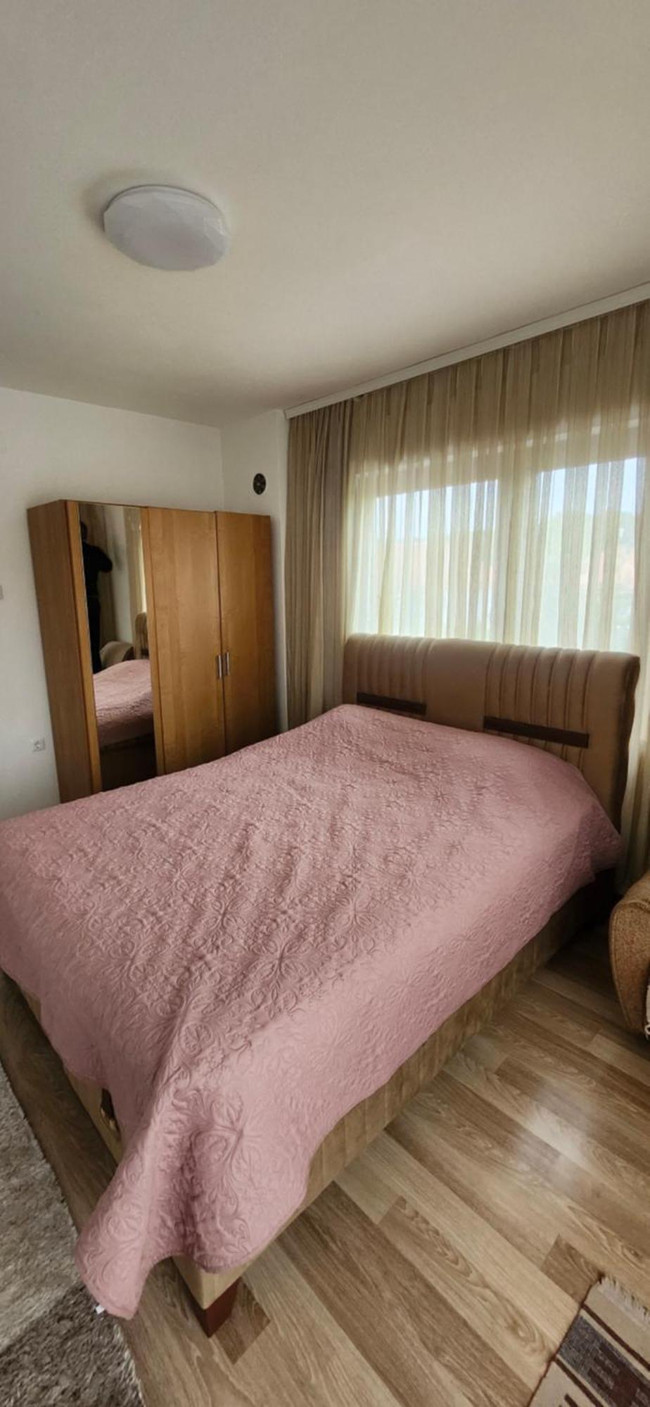 Lovely 1 Bedroom Within Walking Distance, Views Peć Exterior foto