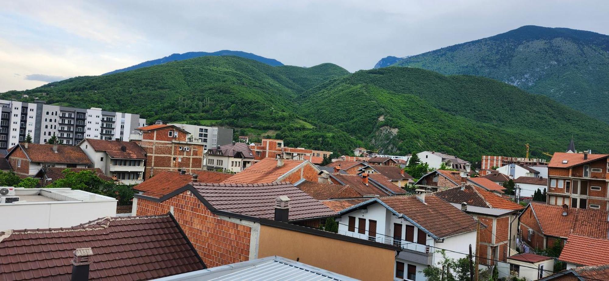 Lovely 1 Bedroom Within Walking Distance, Views Peć Exterior foto