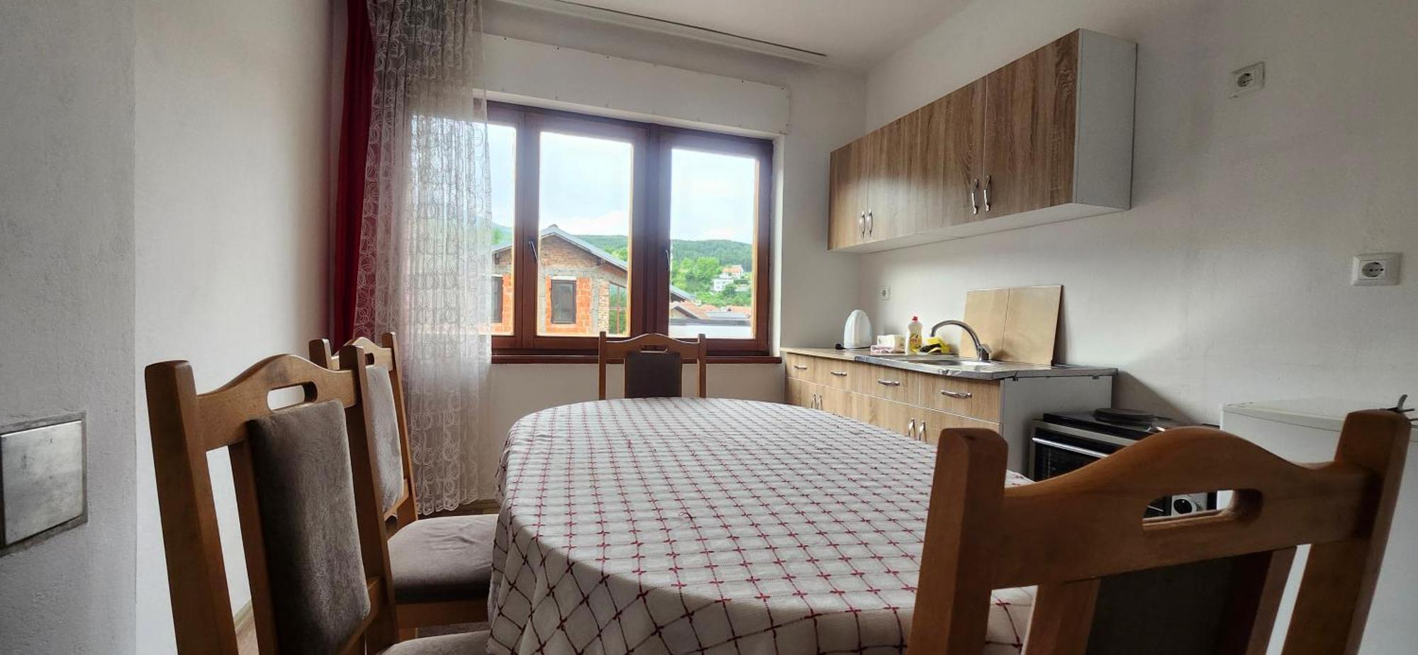 Lovely 1 Bedroom Within Walking Distance, Views Peć Exterior foto